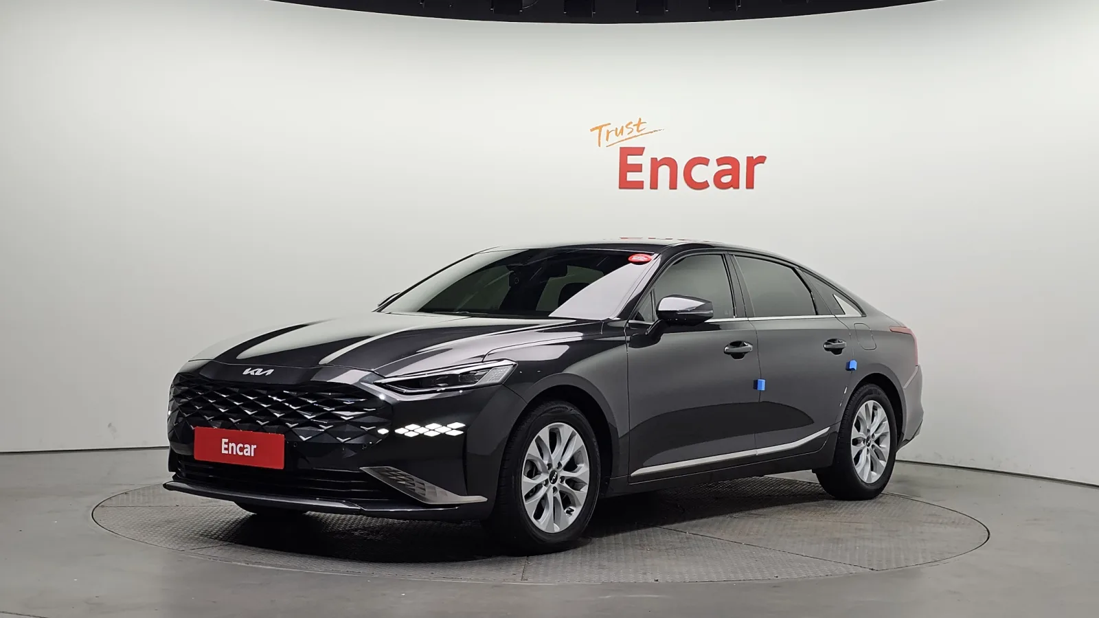 2022 Kia K8