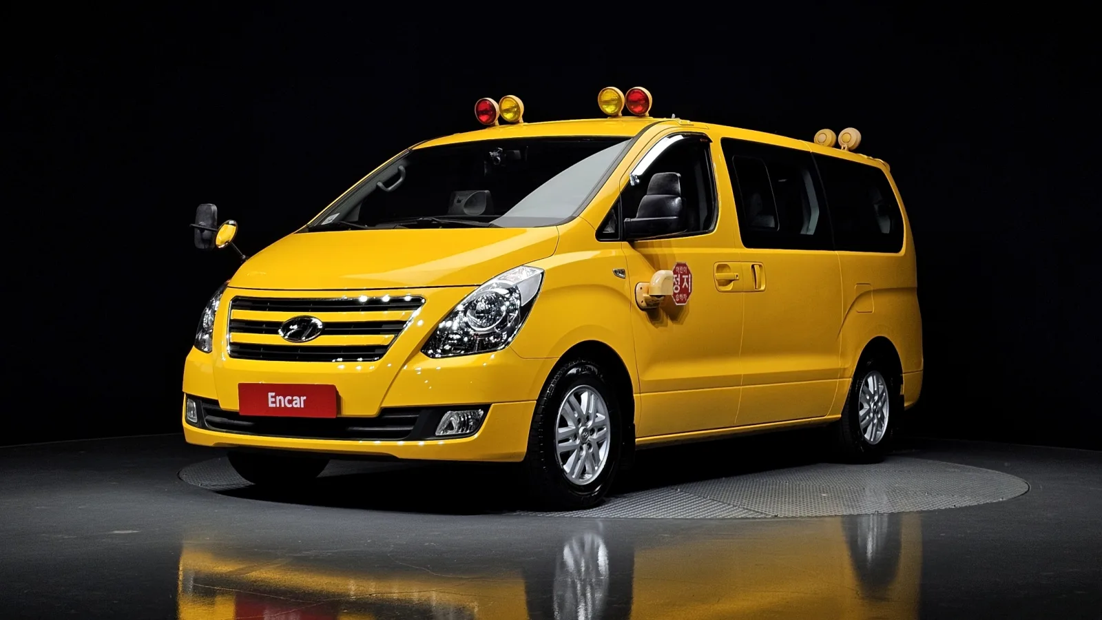 2017 Hyundai Starex