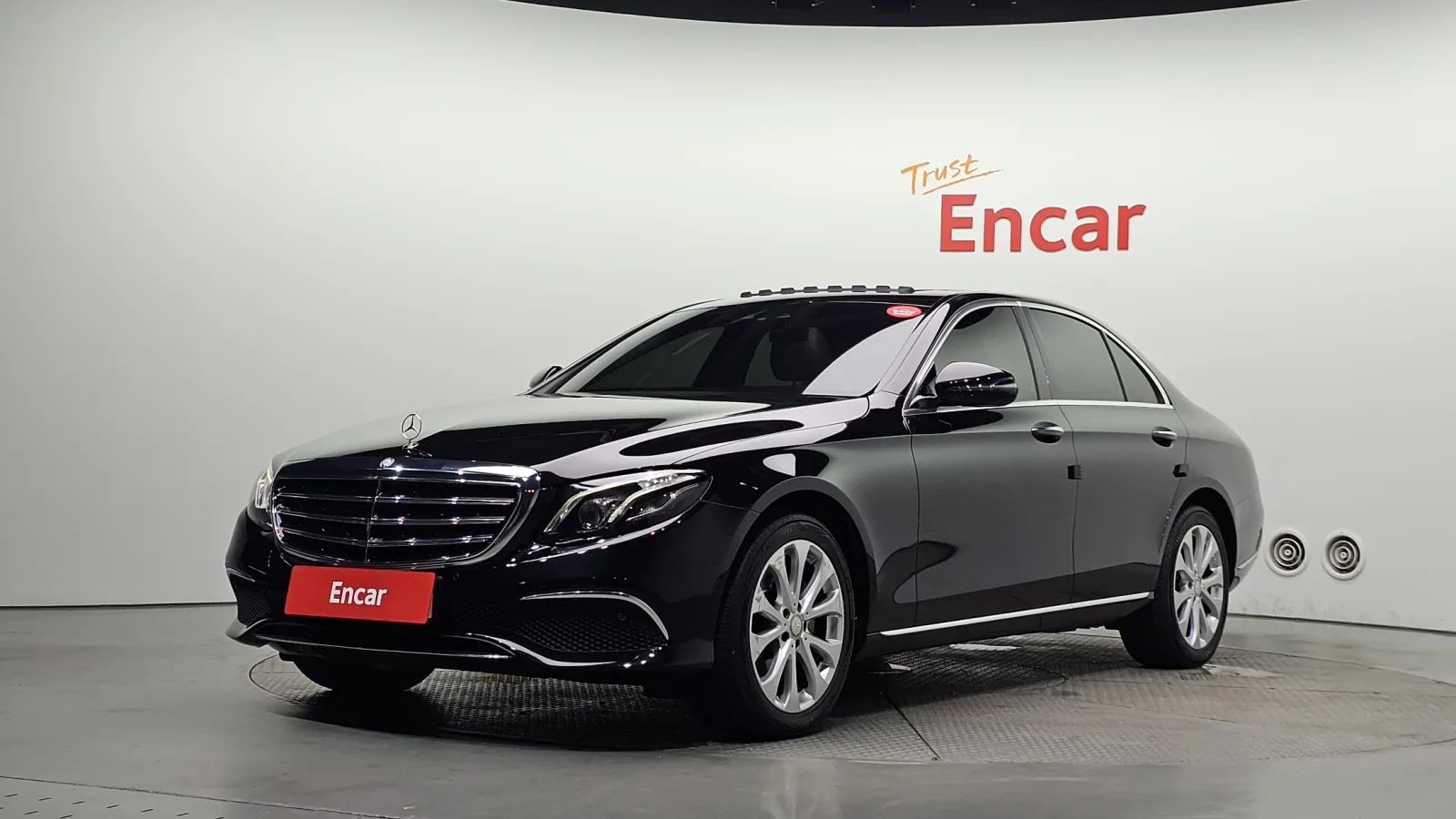 2017 Mercedes-Benz E-Class