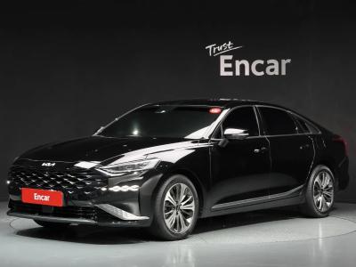 2022 Kia K8