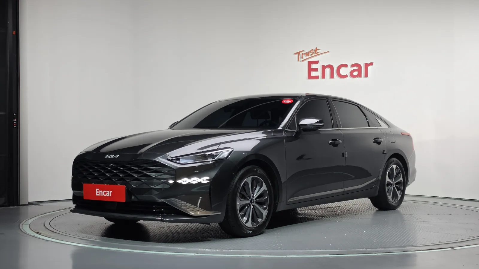 2023 Kia K8