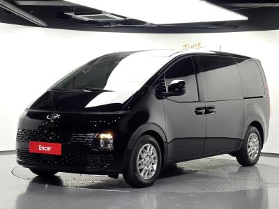 2023 Hyundai Staria