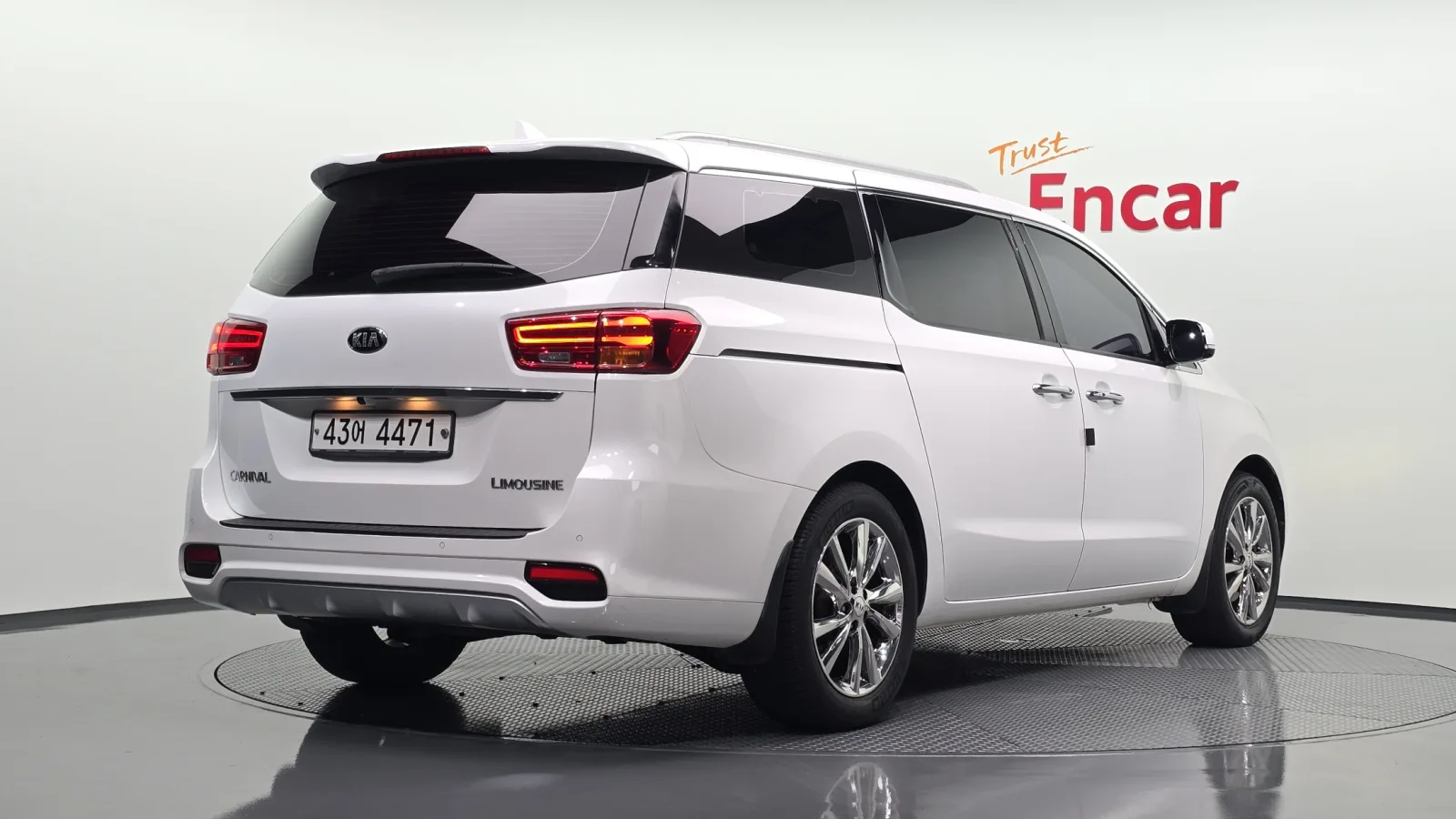 2019 Kia Carnival