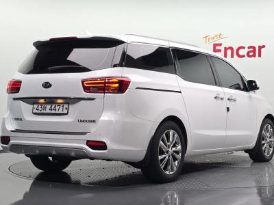 2019 Kia Carnival