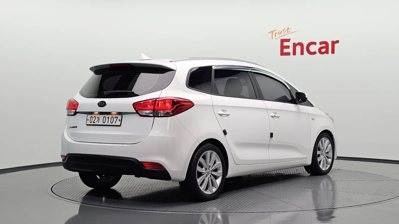 2016 Kia Carens