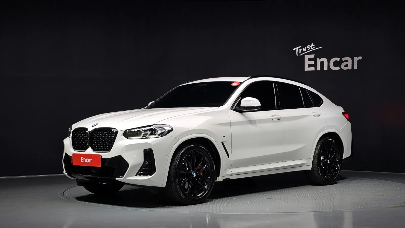 2025 BMW X4