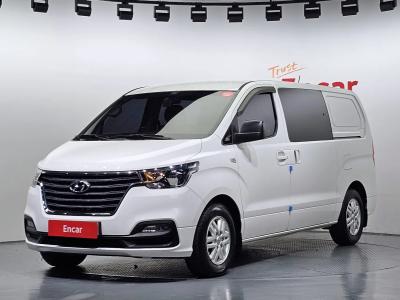 2019 Hyundai Starex