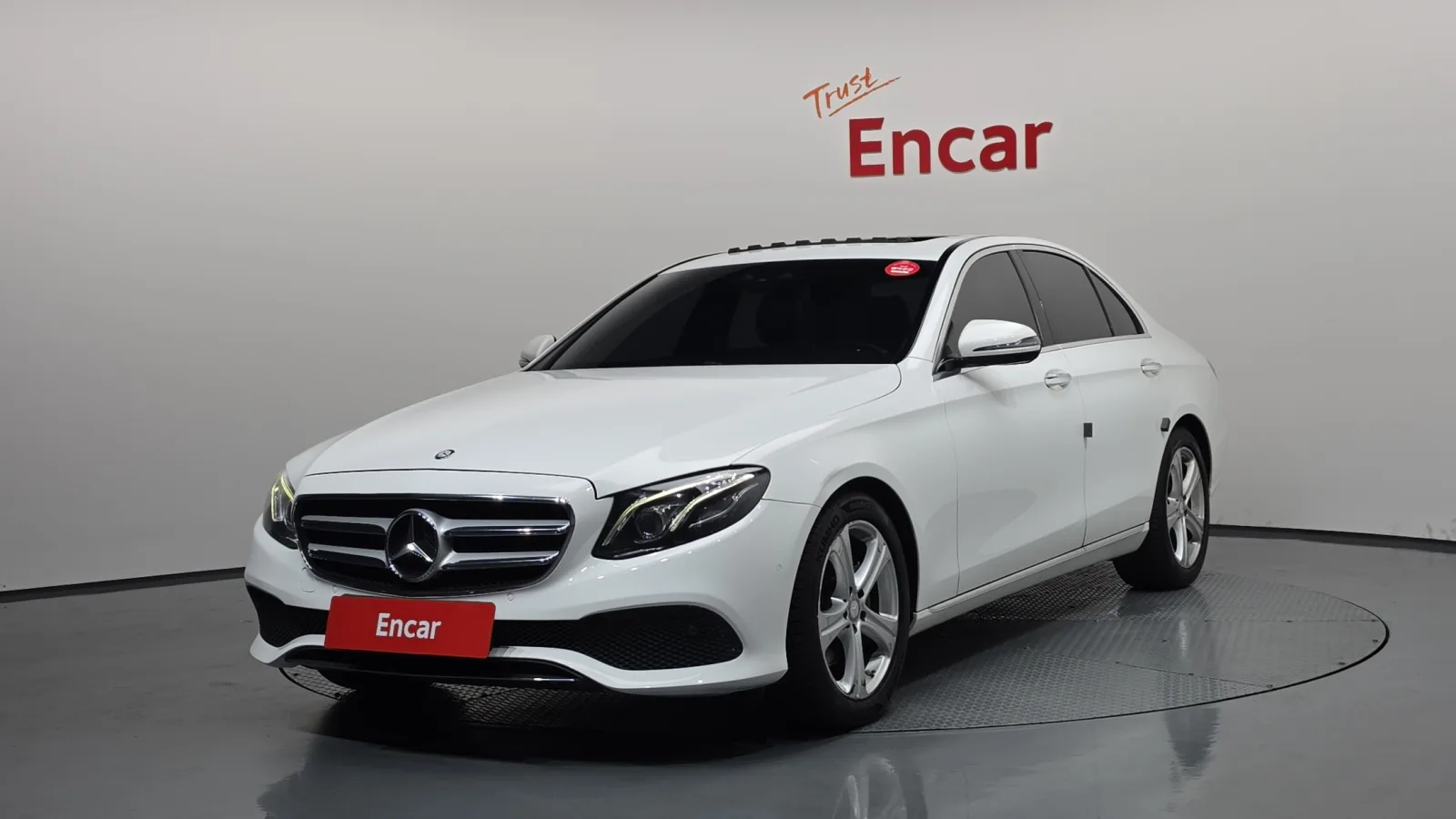 2017 Mercedes-Benz E-Class