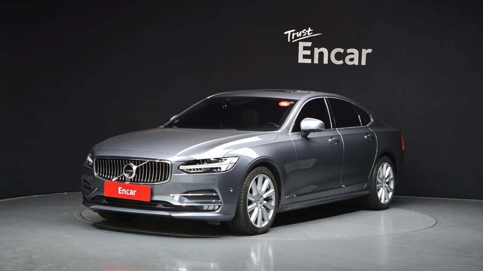 2019 Volvo S90