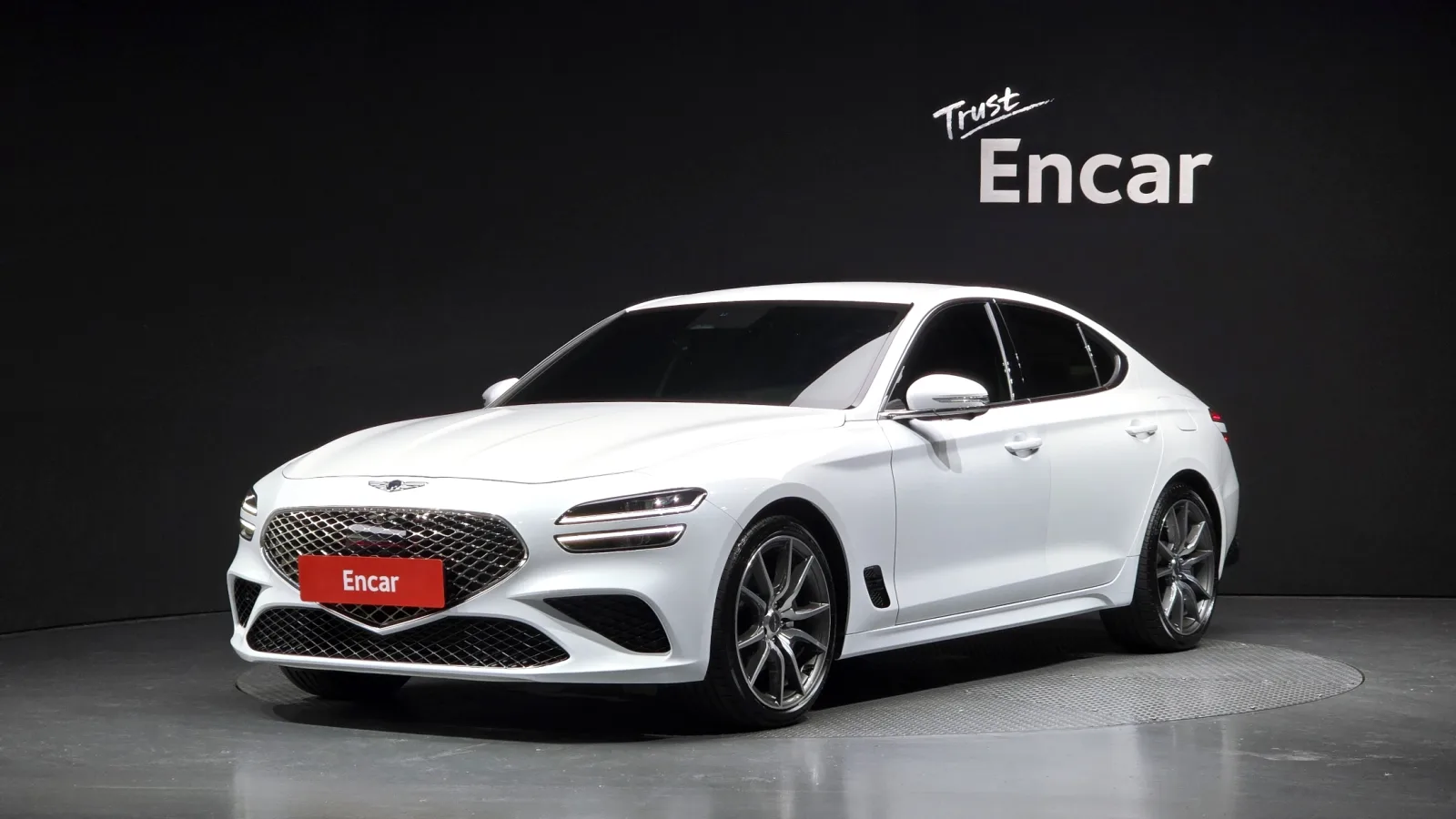 2023 Genesis G70