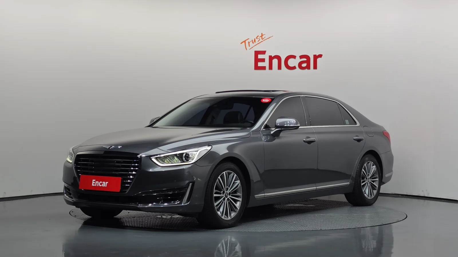 2016 Genesis EQ900
