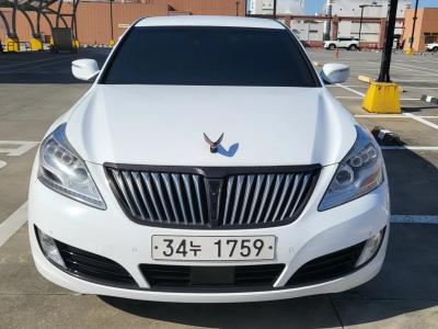 2010 Hyundai Equus