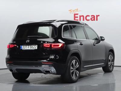 2021 Mercedes-Benz GLB-Class