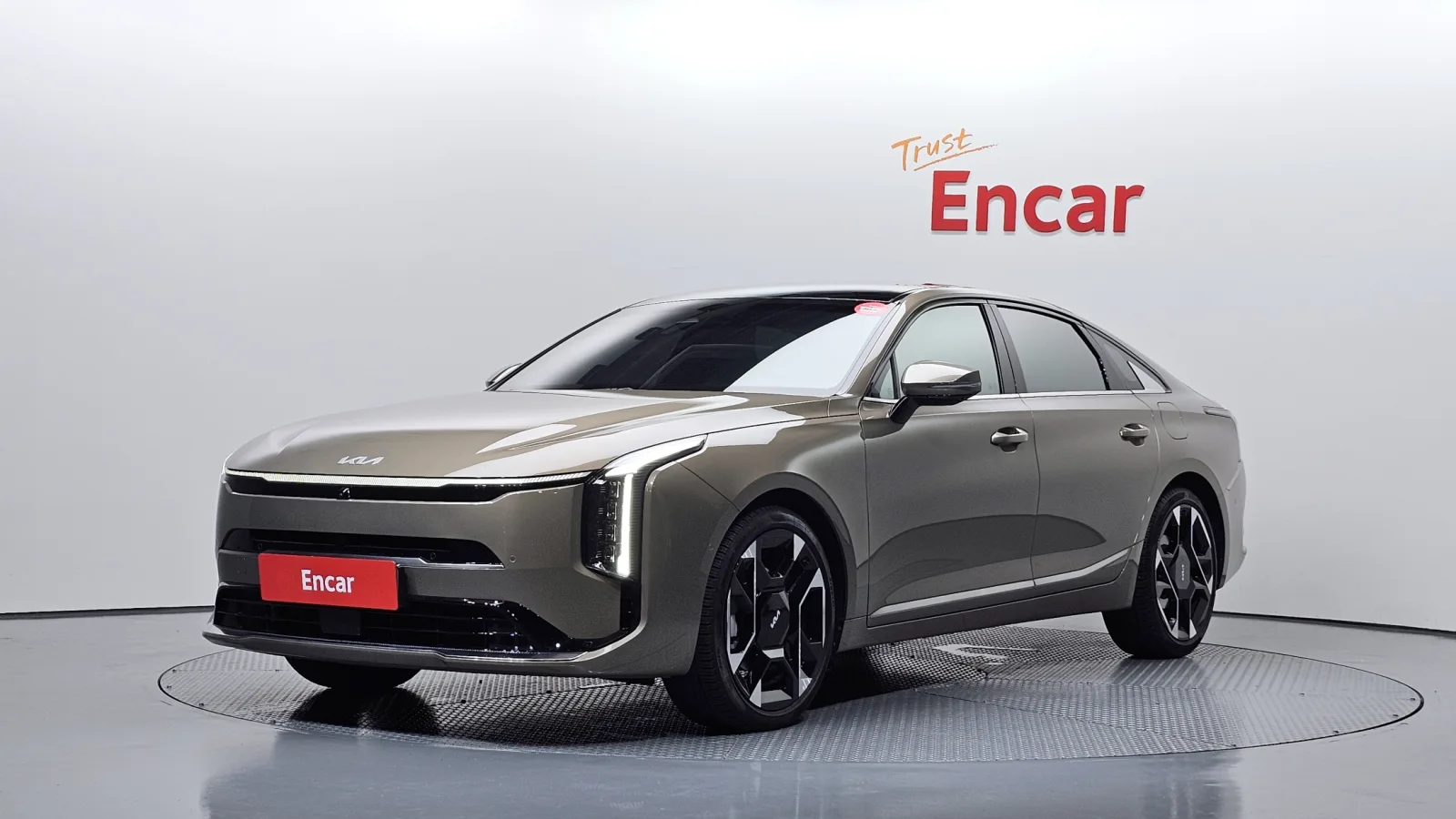 2025 Kia K8