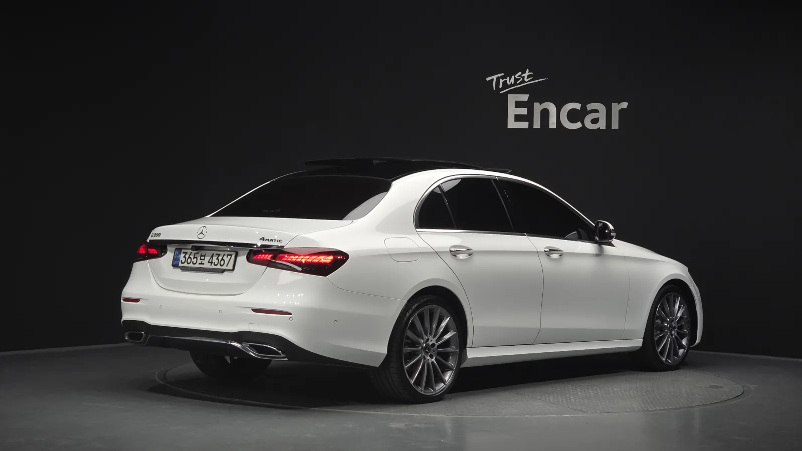 2022 Mercedes-Benz E-Class