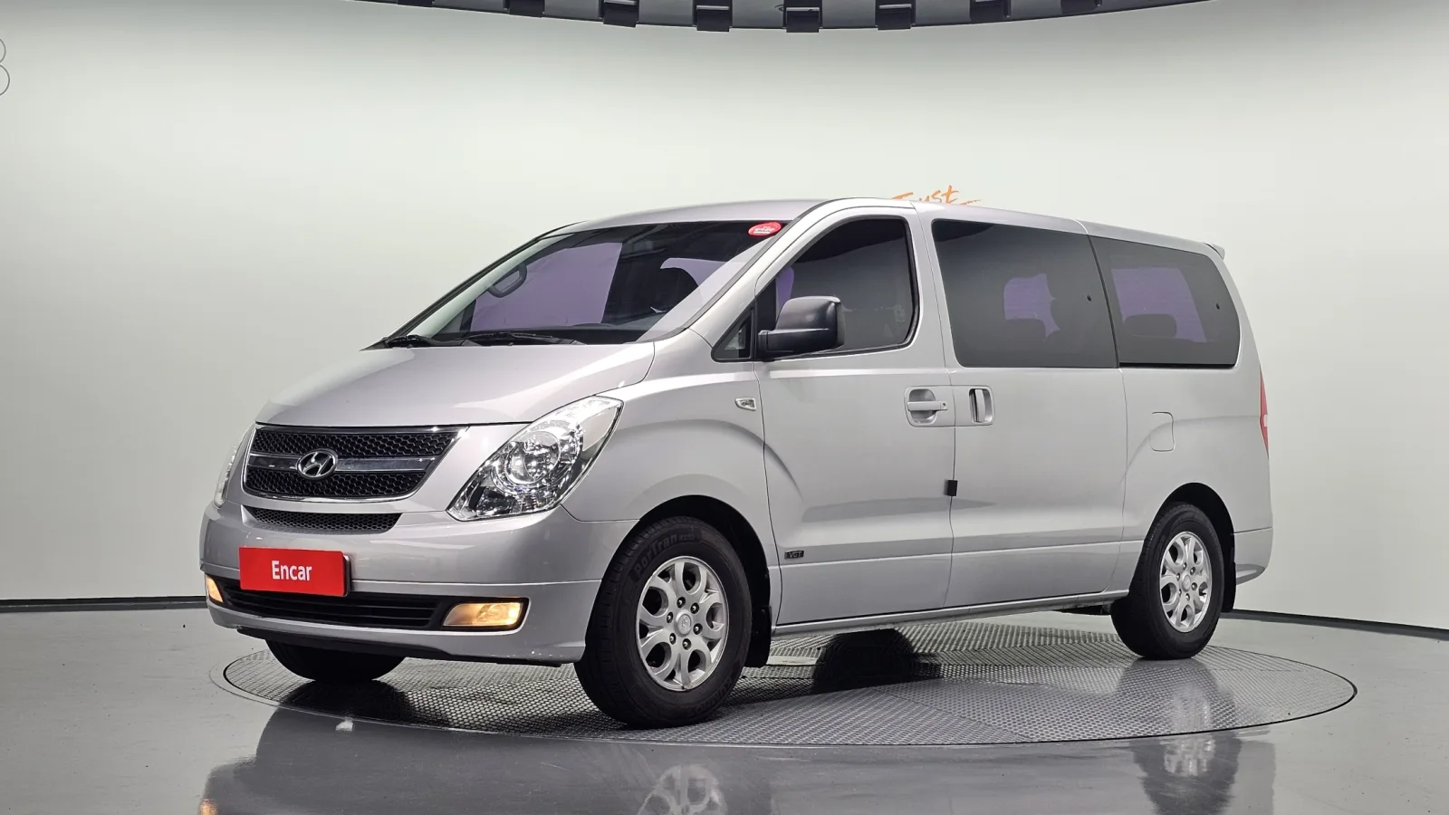 2008 Hyundai Starex