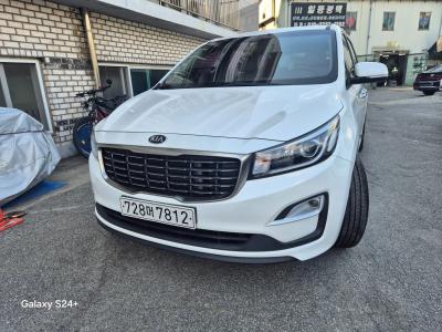 2020 Kia Carnival