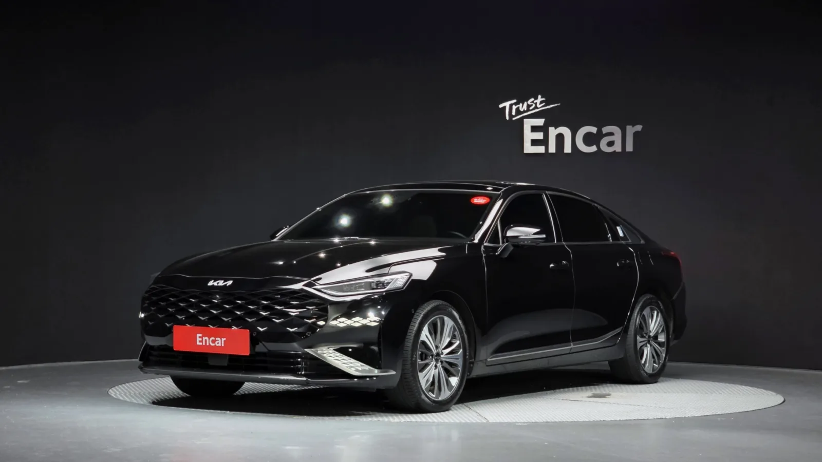 2023 Kia K8