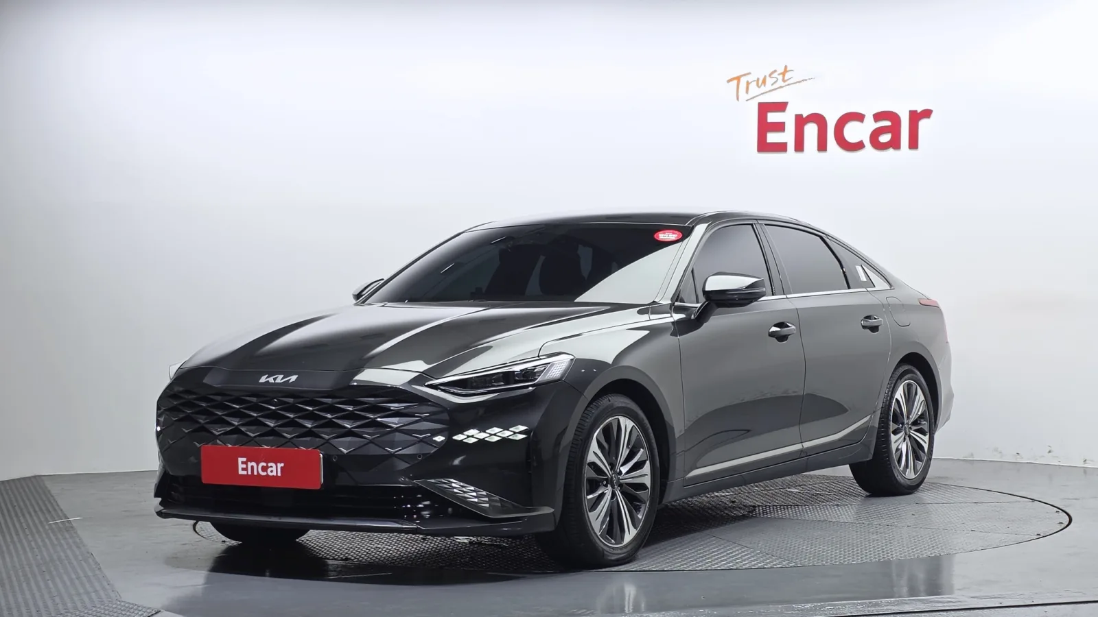 2022 Kia K8