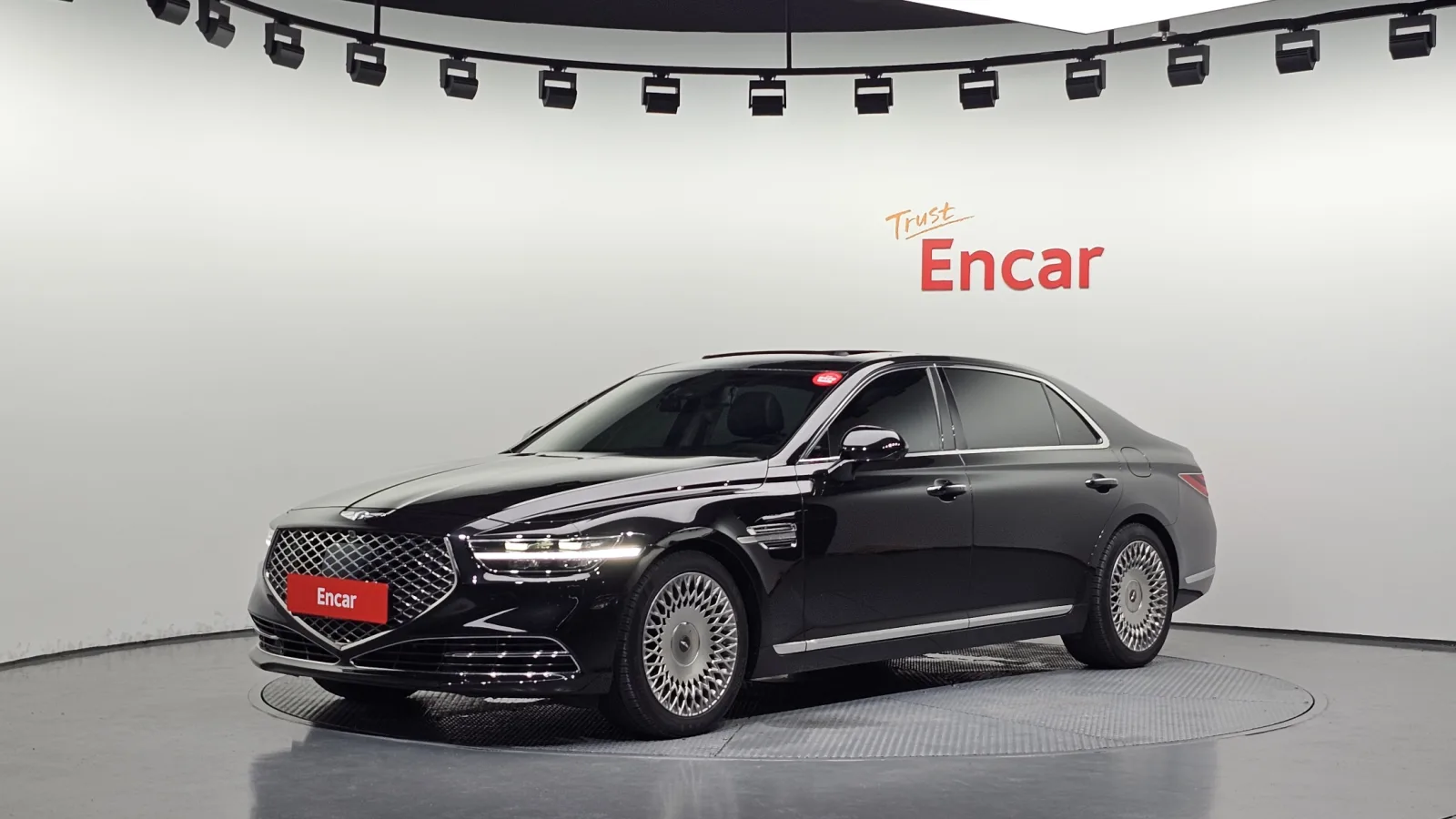 2019 Genesis G90