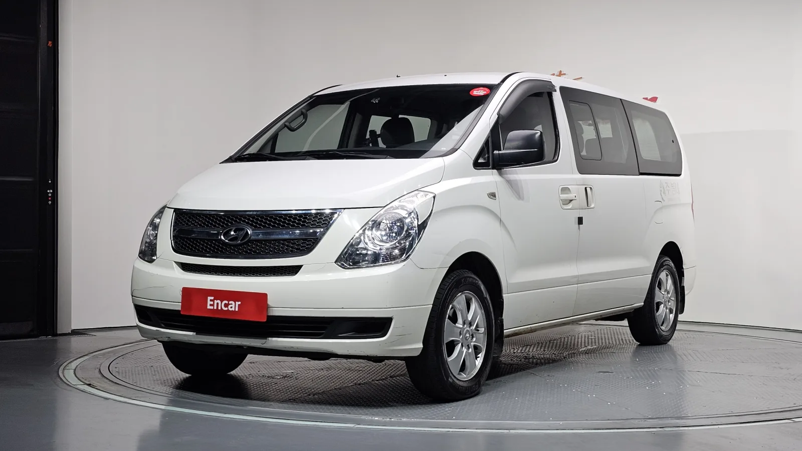 2016 Hyundai Starex