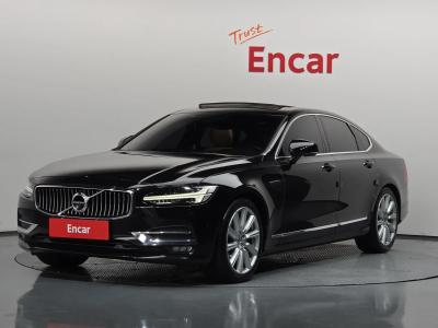 2018 Volvo S90