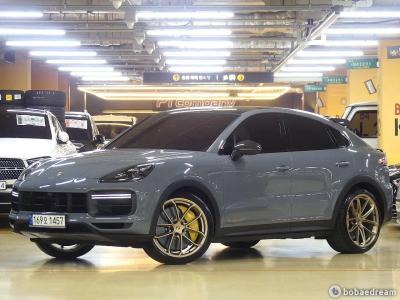 2022 Porsche Cayenne