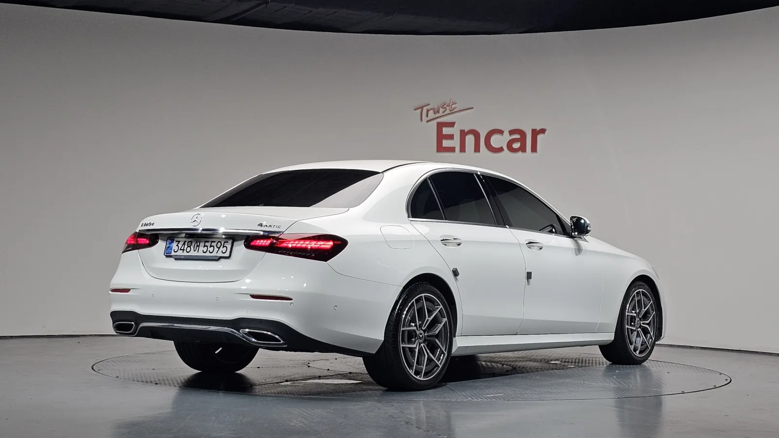 2021 Mercedes-Benz E-Class
