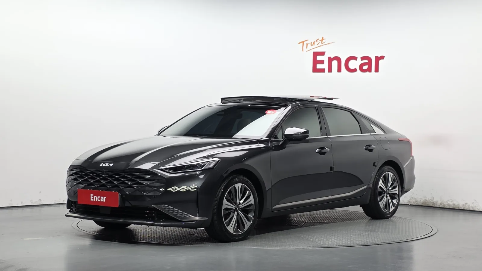 2022 Kia K8