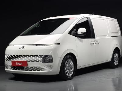 2023 Hyundai Staria