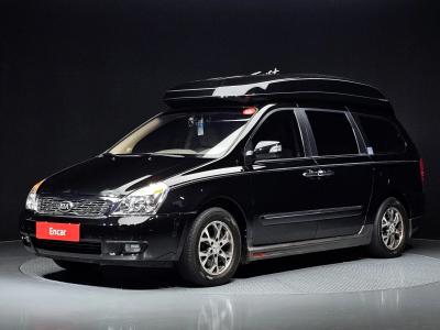 2014 Kia Carnival