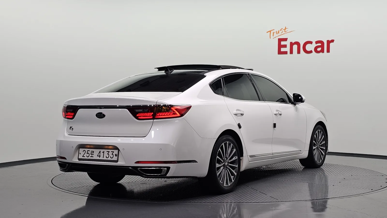 2017 Kia K7