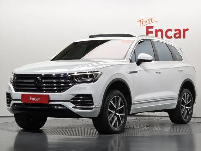 2023 Volkswagen Touareg