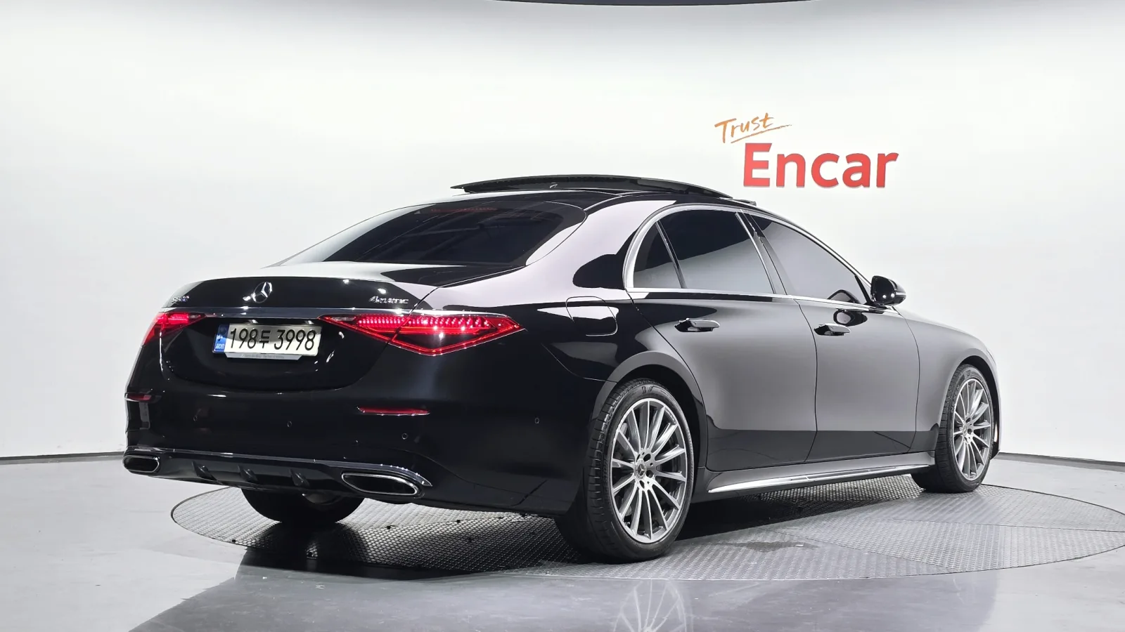 2022 Mercedes-Benz S-Class