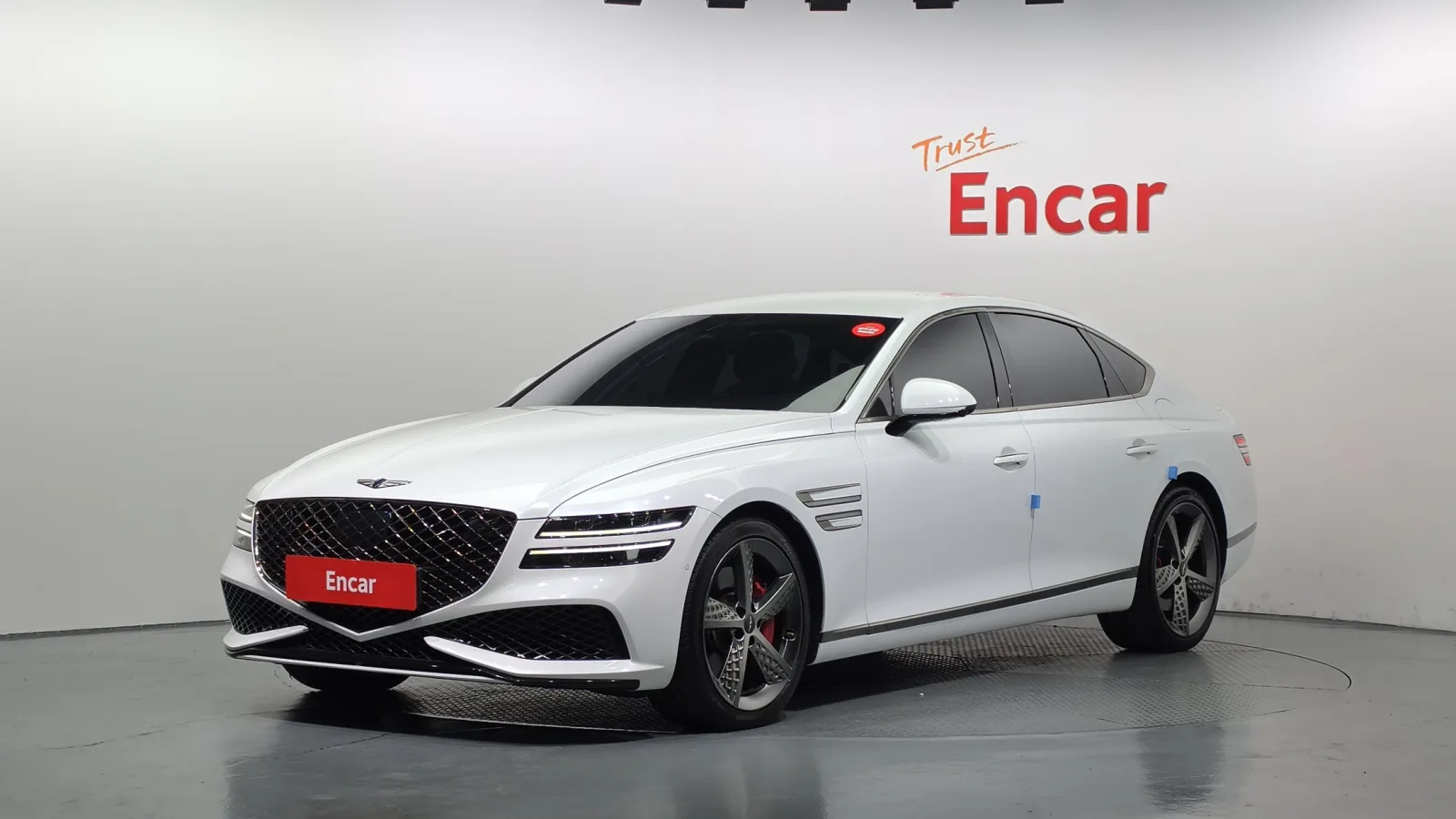 2023 Genesis G80
