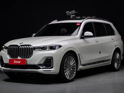 2021 BMW X7