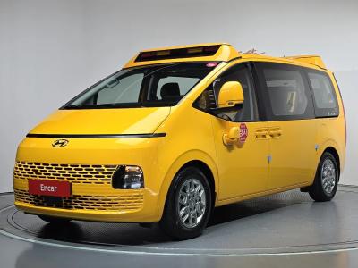 2024 Hyundai Staria