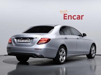 2017 Mercedes-Benz E-Class