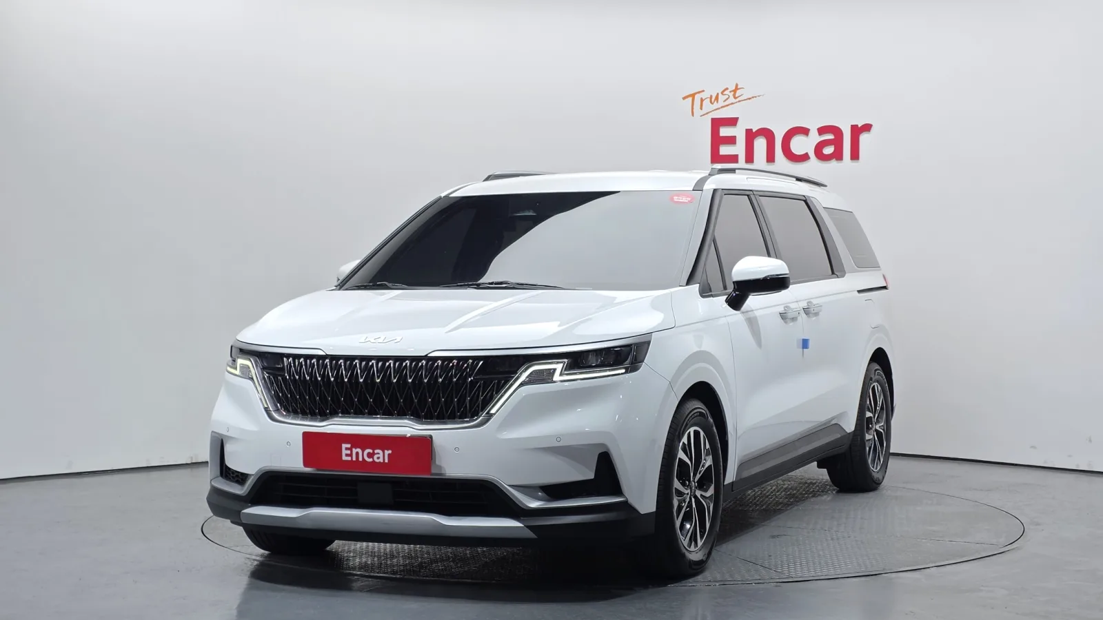 2023 Kia Carnival