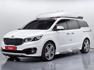 2015 Kia Carnival