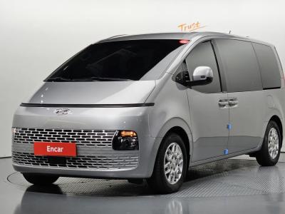 2022 Hyundai Staria