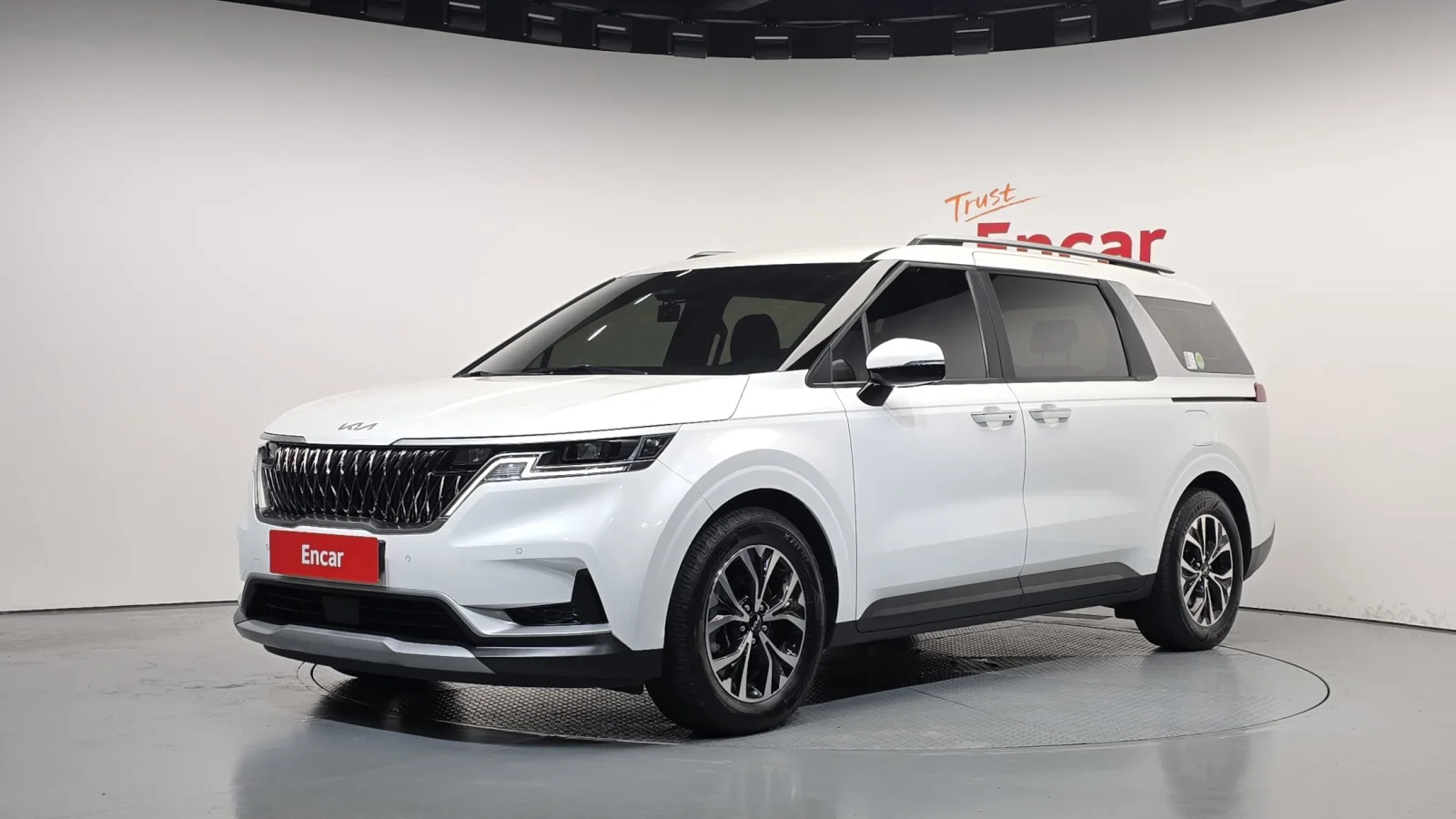 2023 Kia Carnival