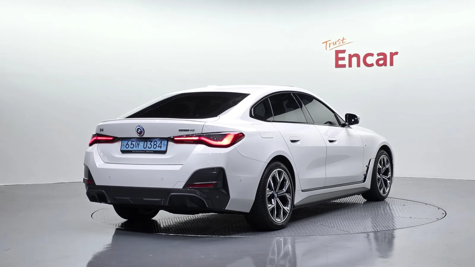 2023 BMW i4