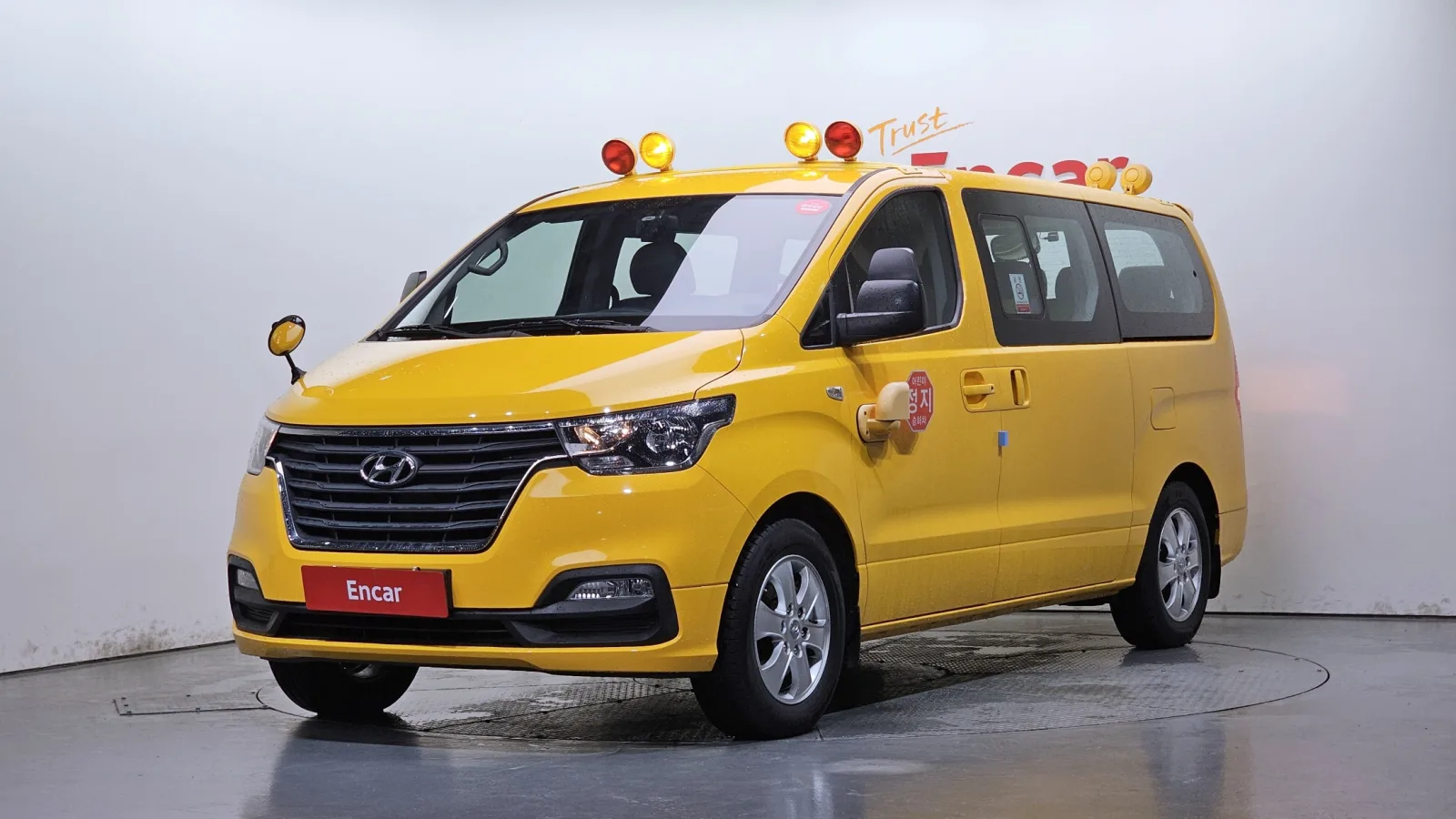 2021 Hyundai Starex