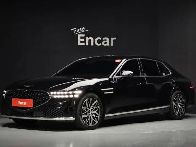 2023 Genesis G90