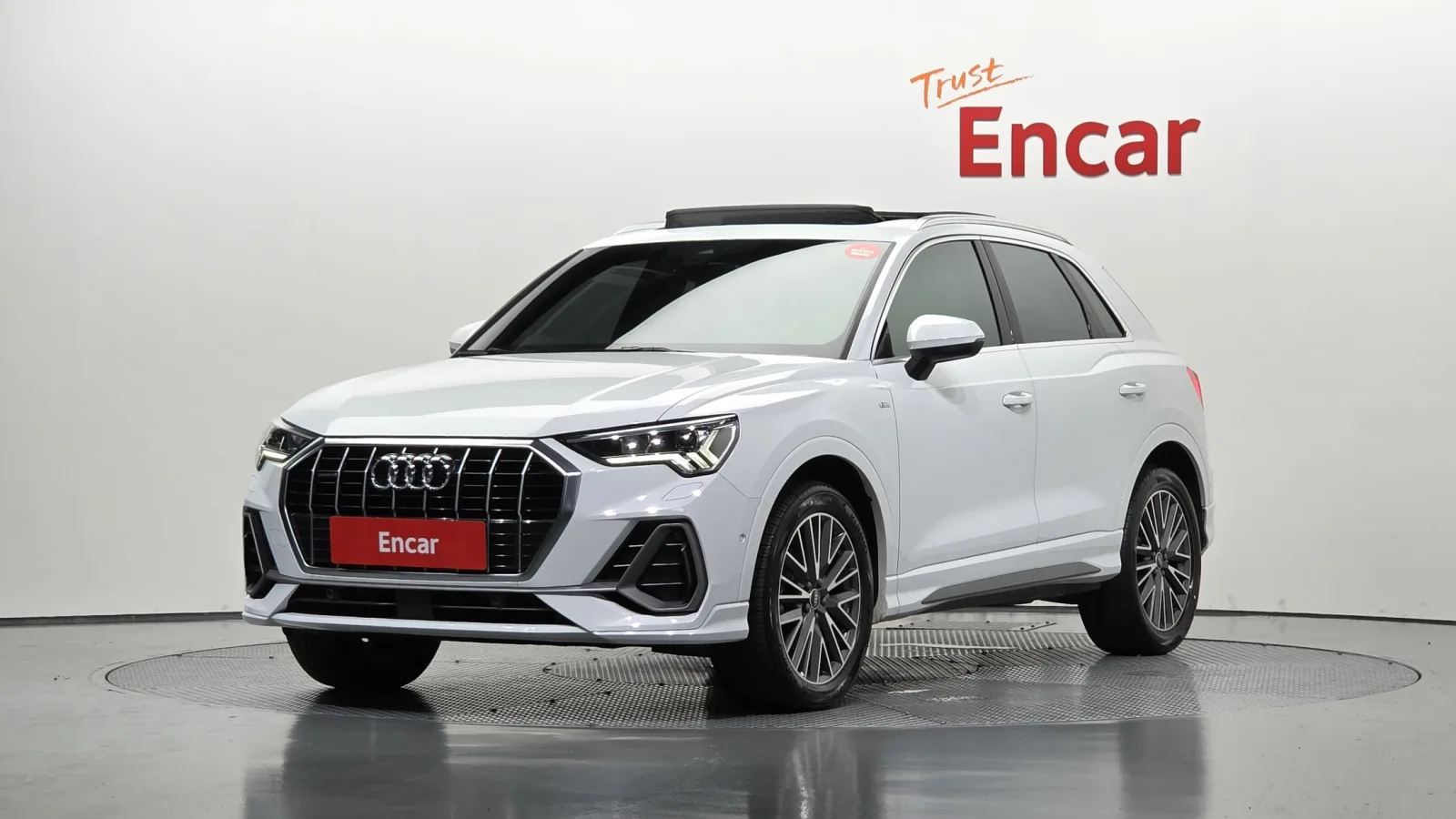 2022 Audi Q3