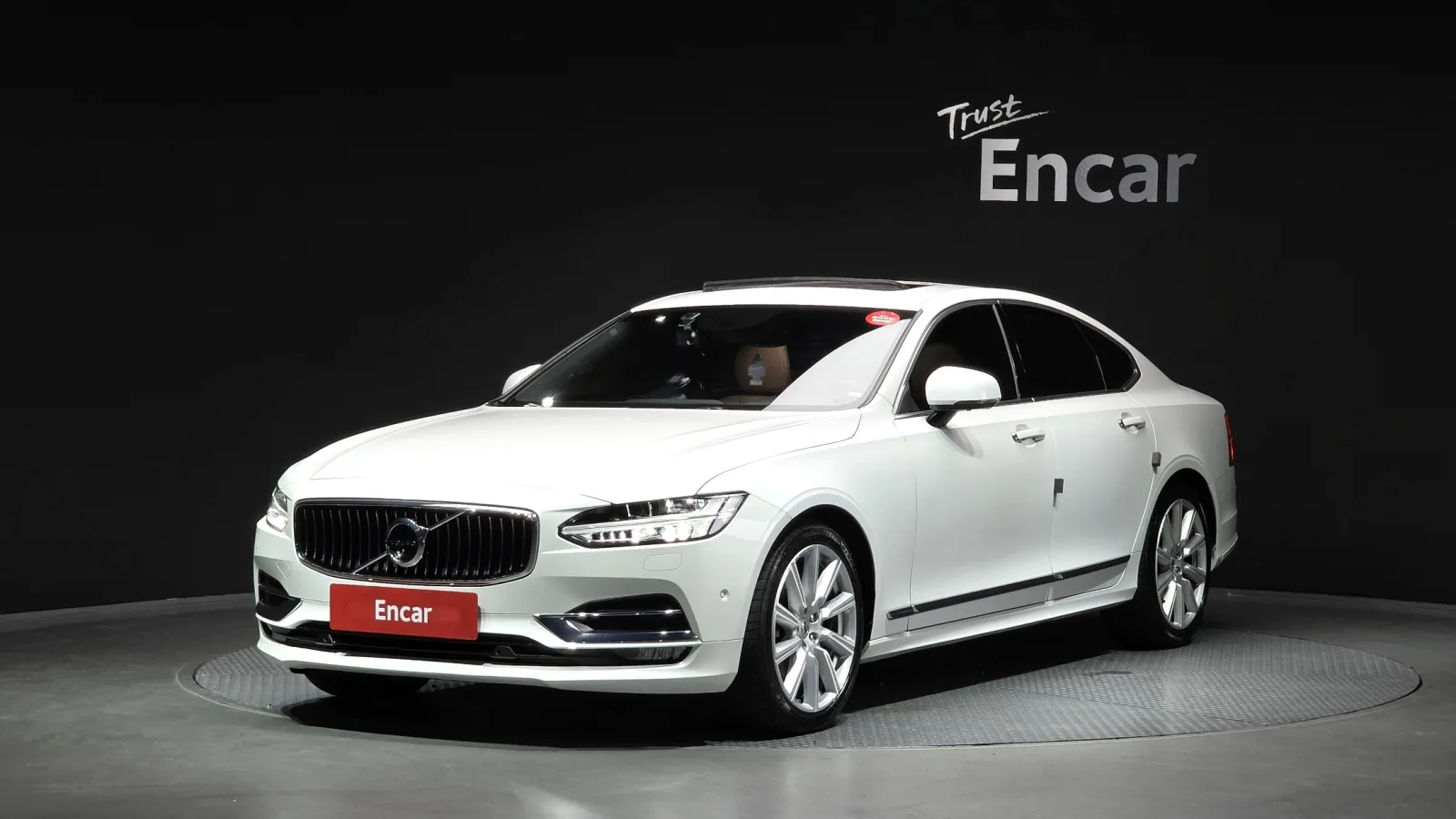 2019 Volvo S90