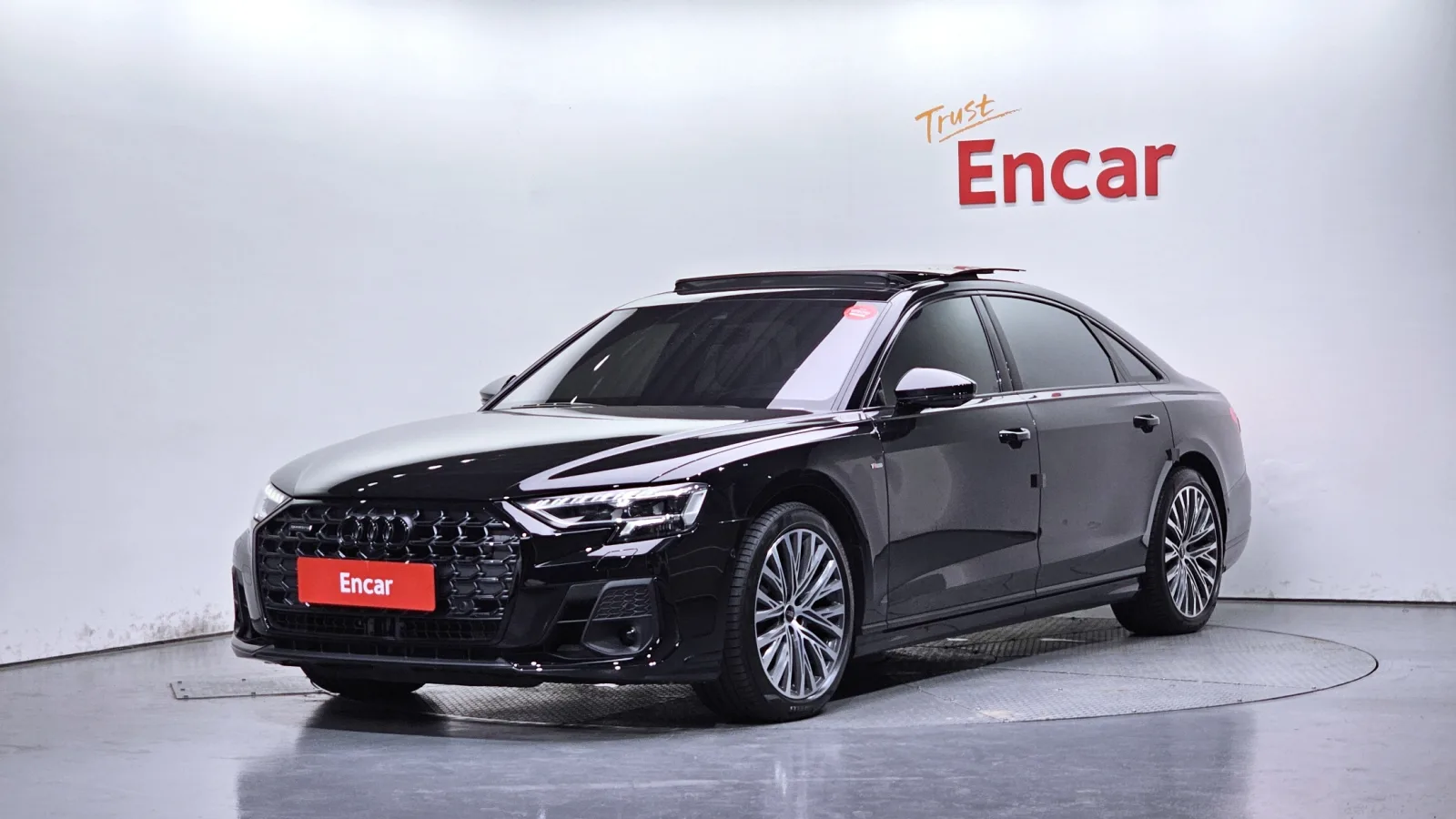 2022 Audi A8