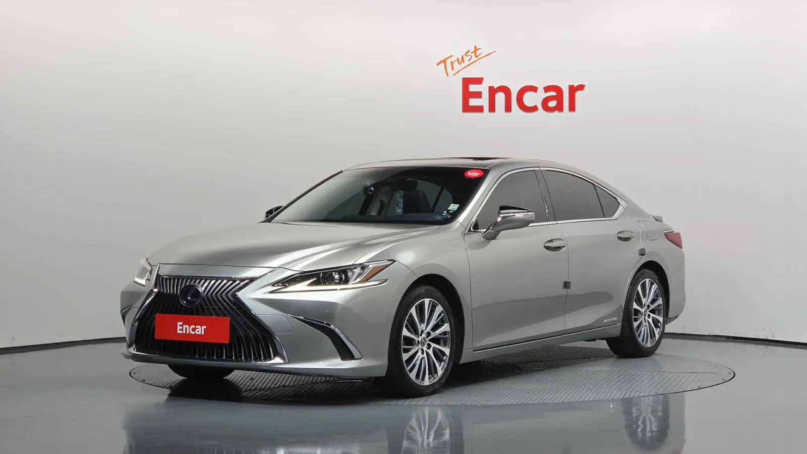 2019 Lexus ES