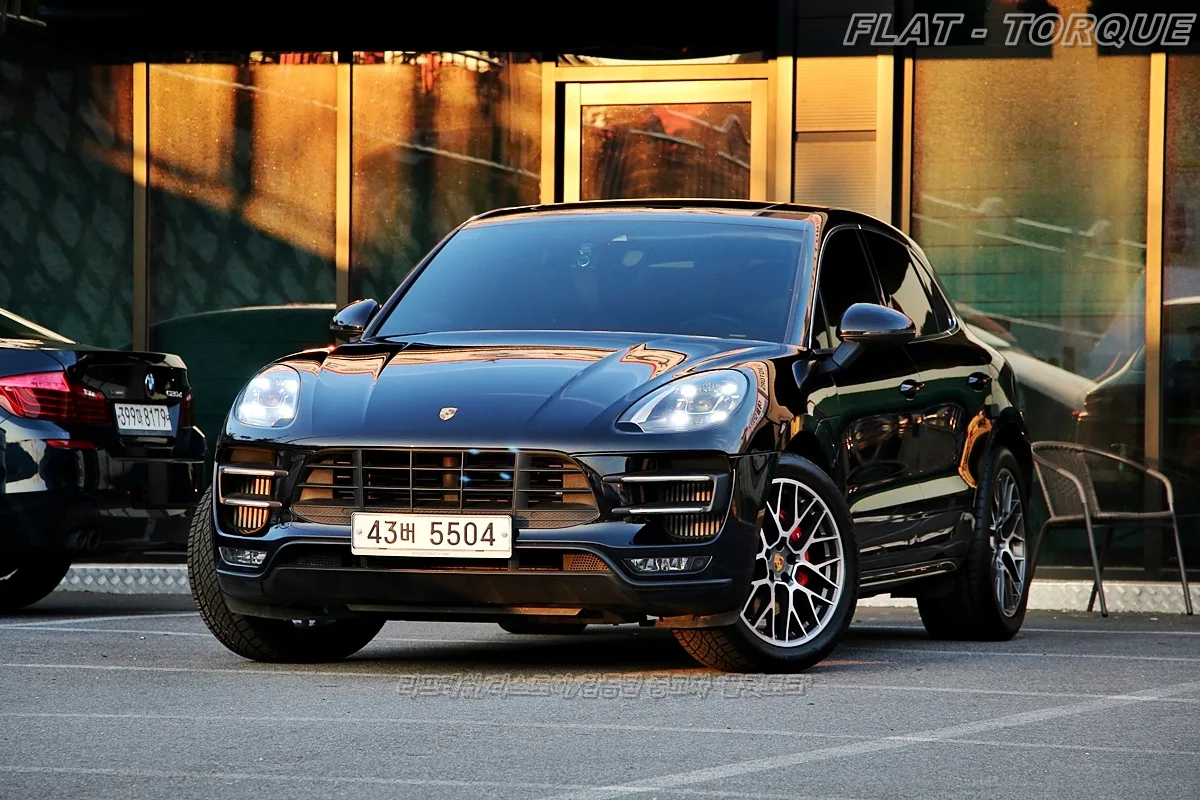 2018 Porsche Macan